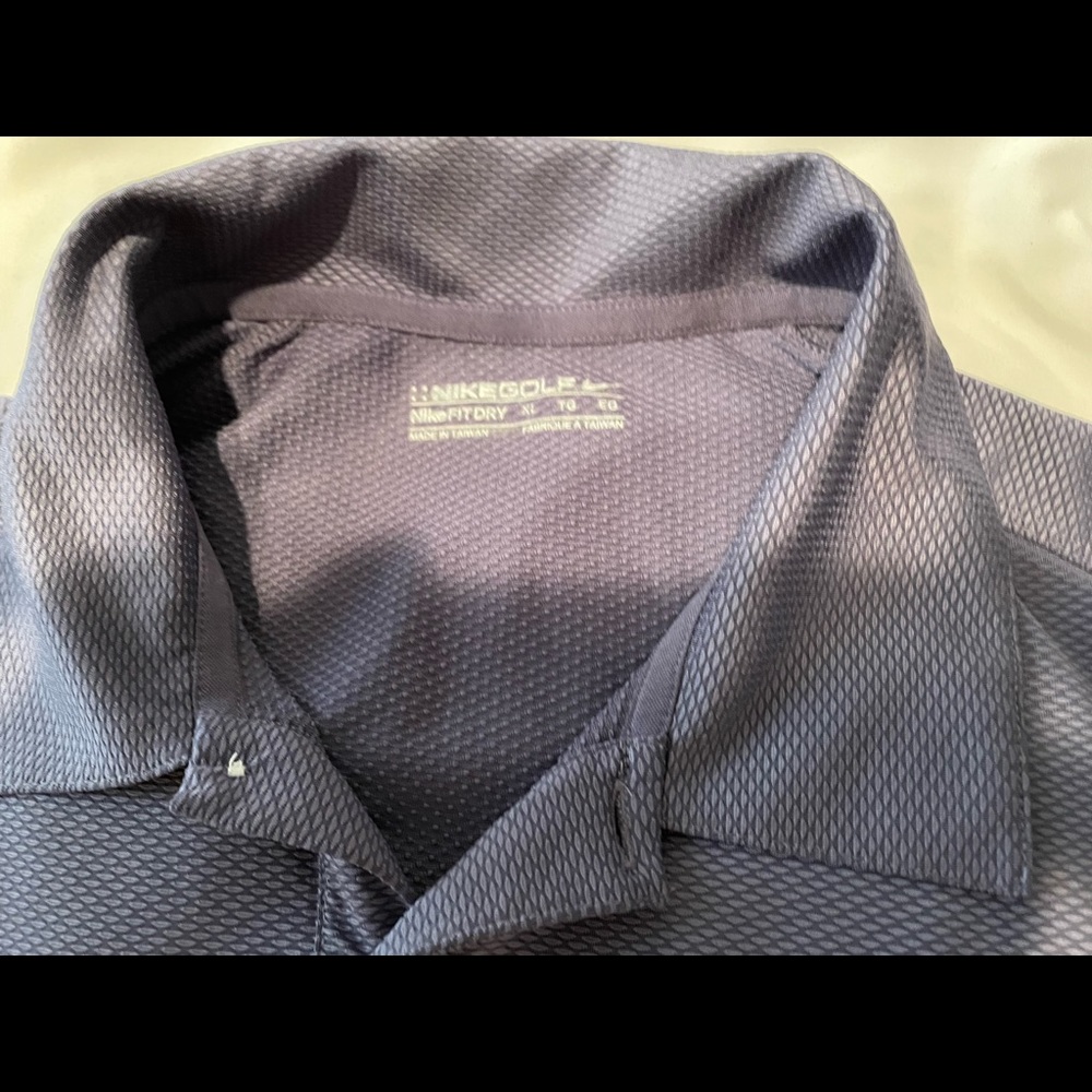 Blue-Silver Nike “Pumpkin Ridge” Golf shirt! XL. Great condition! $23